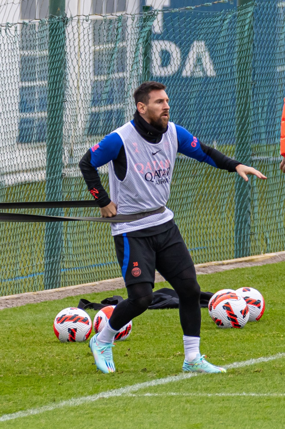 集结日勒沃库森备战法甲，临场应变细节曝光，质疑声仍在，医务组通报恢复的简单介绍-开云APP