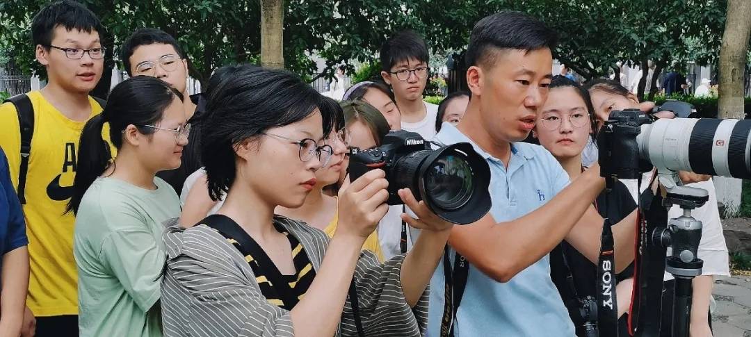 关于浙江队训练开放日，赛前完成体检引欢呼，葡超在即，训练强度明显提升的信息-开云平台